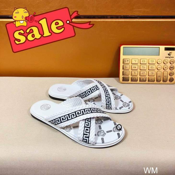 Picture of Versace Slippers _SKUVersacesz38-45WM090515